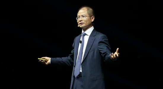 问鼎谷歌英伟达？华为披露“双全”AI解决方案！